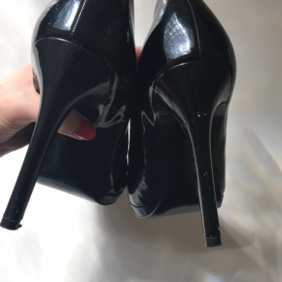 Black Patent Pumps | Mossimo - Picture 7 of 8